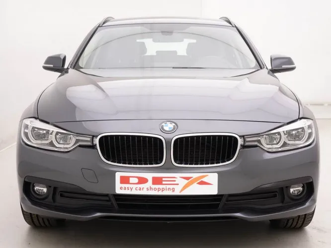 BMW 3 316d Touring + GPS + Sport Seats + Leder/Cuir + LED +  Image 2