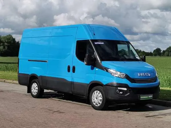 Iveco Daily 35S18 3.0L Hi-Matic Image 4