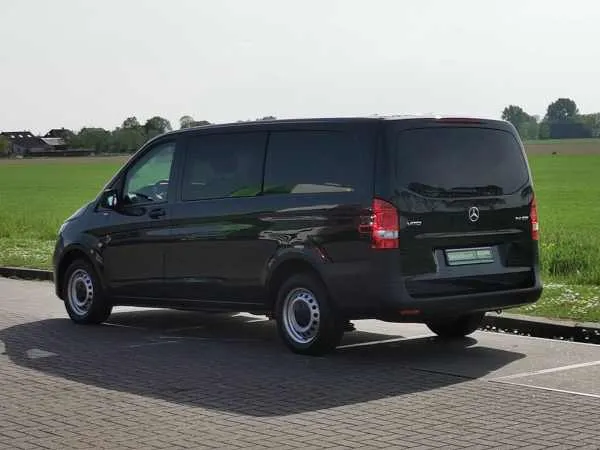 Mercedes-Benz Vito 114 Dubbel Cabine Autom! Image 5