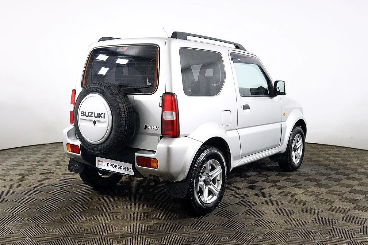 Suzuki Jimny Image 5