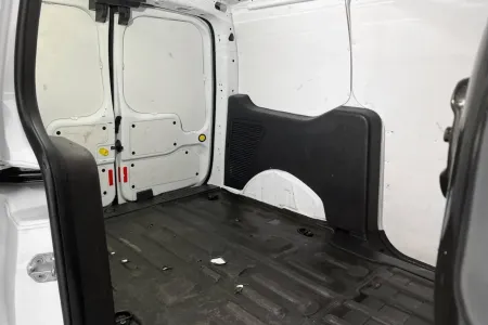 Ford Transit Connect LWB 100hk Värmare B-Kamera Drag Moms