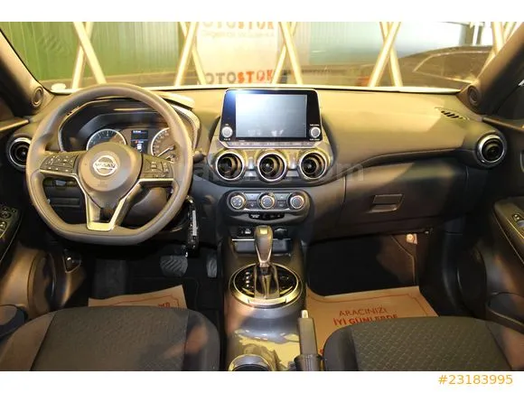 Nissan Juke 1.0 DIG-T Tekna Image 6